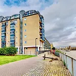 85 Tivoli Court, Rotherhithe Street, London, Se16 5Ud