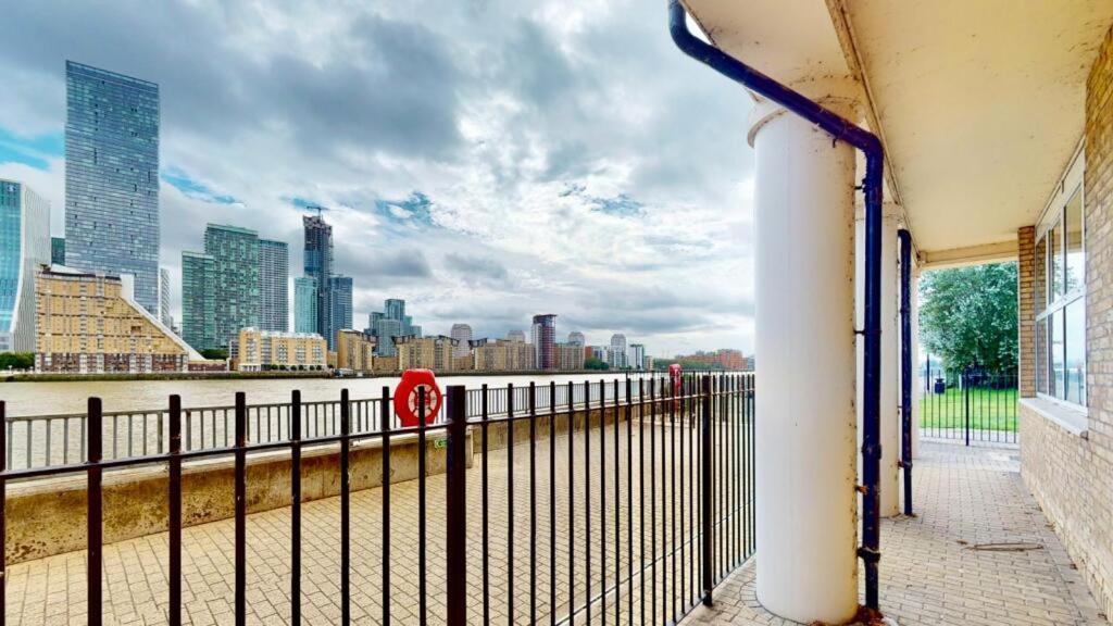 85 Tivoli Court, Rotherhithe Street, London, Se16 5ud Londres